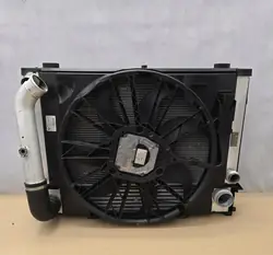 Conjunto de refrigeración BMW E60 03-10 OEM 17117787440