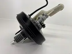 Pompe de servodirection Ford Fusion II USA OEM DG9C-2B195 LA
