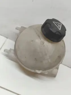 Réservoir d'eau OEM 9673334580 Citroen C4 Picasso