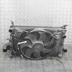 Koelonderdelen Mercedes-Benz C (W204) 2.0L A2045003703