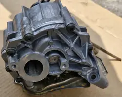 Bomba de óleo BMW OEM 7643256 para Série 5 F10 4.4L