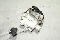 Verrou de porte arrière gauche AUDI A4 8E0839015AA