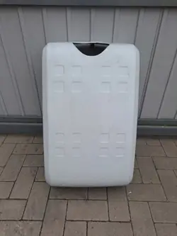 OEM Obudowa zbiornika volvo fmx AD Blue Tankdeksel