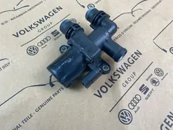 Pompe à eau VW AUDI SKODA SEAT 1K0820036D