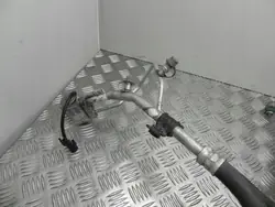 Tesla Joustavat/Jäykät putket OEM 1037962-00-E