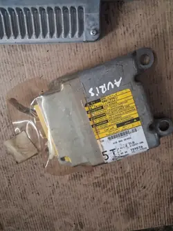 Sensor Airbag OEM 215537-106 para Toyota Auris I