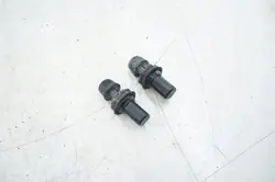 Takaluukun puskuri OEM 242637 Volvo V90:lle