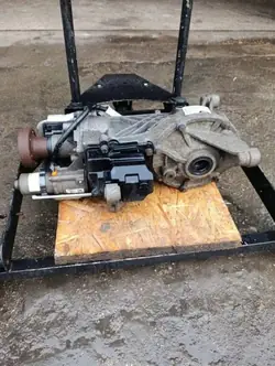 Rear Differential LAND ROVER RANGE ROVER EVOQUE (L538) GJ324N053AB 2.0L