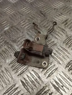 Mitsubishi Unterdruckventil OEM K5T48271 - Gebraucht