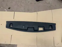 OEM ET76-1K359-ACW Cache Ceinture Arrière Ford Courier