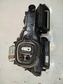 Värmare OEM 5Q1820005AD för VW Golf VII - Begagnad