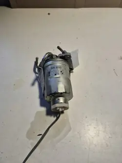 Brandstoffilter OEM 177A188 voor Mitsubishi Pajero IV