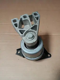 Engine Mount Cushion 7LA199256 Volkswagen Transporter T6.1