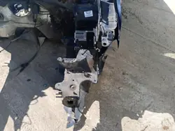 OEM 01 VW Touran I Vasen Etupuskuri