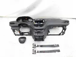 Salpicadero OEM + 2 airbags 2 cinturones - Peugeot 208 I