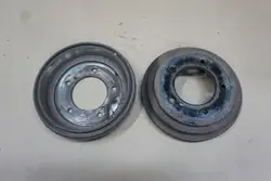 Suzuki Jimny Achteras Remtrommels OEM 000003 Set