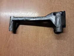 Suporte de bomba Mercedes W123 2.0 1154660640