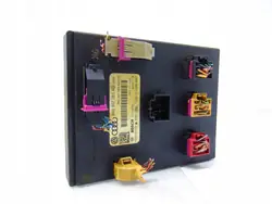 Audi A4 B8 Mukavuusmoduuli OEM 8K0907063AG
