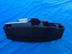 Opel Astra H instrumentbrädakonsol OEM 13149016 Begagnad
