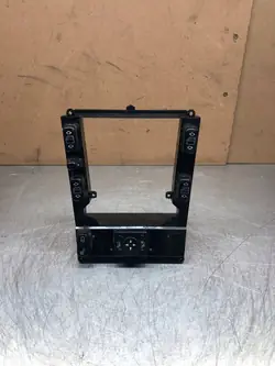 MIDDEN TUNNEL RAAMPANEL MERCEDES ML W163 A1638205010