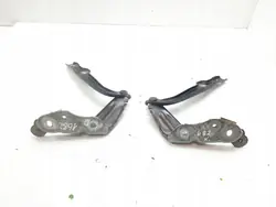 Höger motorhuv gångjärn Skoda Octavia III 5E0823302 OE