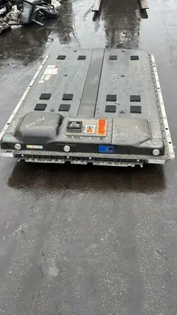 XPeng P7 Akku OEM TPLI0862-353, 1Ah Käytetty