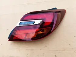 OPEL INSIGNIA A 2015 Hatchback Höger Baklampa