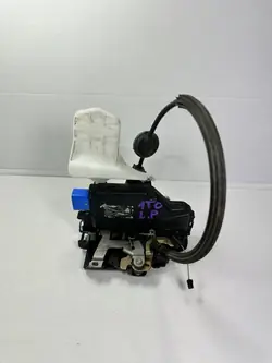 TOURAN 1T Linke Vordertürschloss 3D1837015 1T0837085A