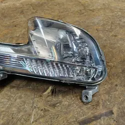 Phare Halogène Droit OEM 9670476180 pour Peugeot 508 I