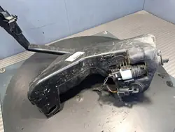 Mercedes W213 spolarbehållare OEM A2058600860 - Begagnad