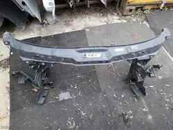 Mercedes Sprinter voorpaneel OEM AM-386389 Gebruikt