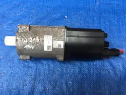 Bomba direção Mercedes W213 OEM 310126173915