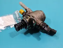 Polttoainepumppu Audi A6 C7 3.0 TFSI Quattro (CGXB)