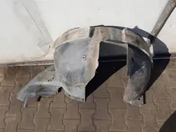 VW Tiguan I 5N 06-15 oikea etulokasuoja OEM 5N0805912A