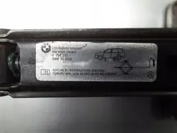 Base de macaco BMW X3 E53 OEM 6754372 - Usado