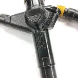 Injecteur Nissan Almera X-Trail T30 2.2 DI