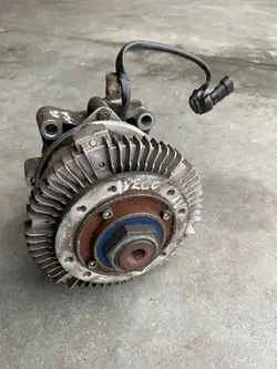 Pompe à eau OEM 78965 pour IVECO DAILY VI 3.0 HPI