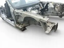 Mercedes R230 Framskärm - OEM R230 Begagnad