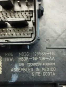 Contrôleur Boîte VW Amarok II MB3G-12B565-FB