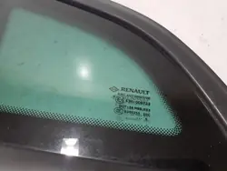 Vitre latérale arrière gauche OEM 833070017R Renault