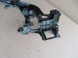 Correia dianteira esquerda OEM 32396094 para Polestar 2