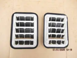 Lüftungsgitter Toyota Yaris OEM 6281002260 - Gebraucht