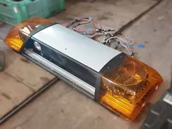 Barre lumineuse d'avertissement HELLA OWS7