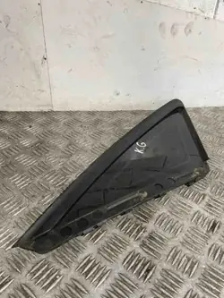 Begagnad vänster bakruta OEM 4H0845299 för Audi A8