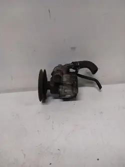 Bomba dirección asistida VW Golf OEM PW680654