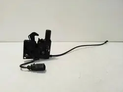 Audi E-Tron konepeltilukko OEM 4KE823509 - Käytetty