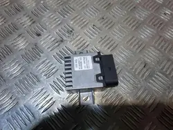 Audi A6 C7 3.0TFSI Polttoainepumpun ohjausmoduuli 4F1906093C
