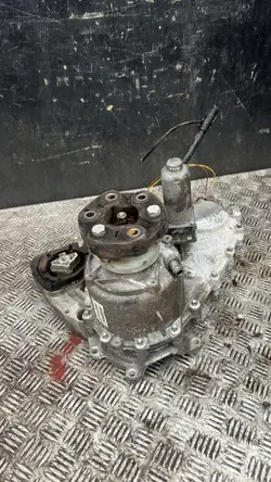 Siirtolaatikko OEM ATC700 BMW X6 2009