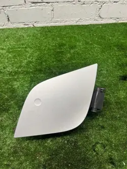 Kraftstoffklappenmotor OEM 7U519A095AA für Ford Focus IV
