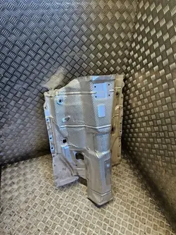 OEM 4K0804160 Audi A6 S6 C8 Abgashitzeschild